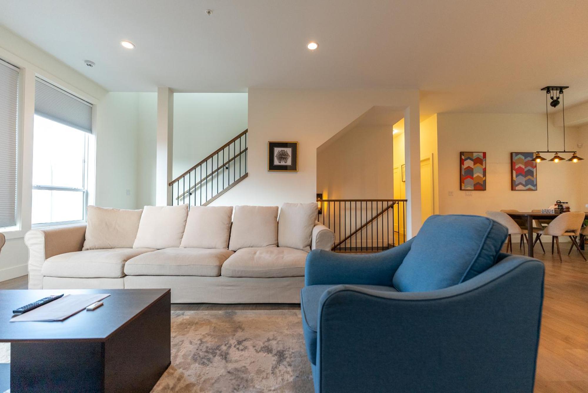 Mountain Retreat With Views, Hot Tub, Games & Ac Villa Chilliwack Exterior photo